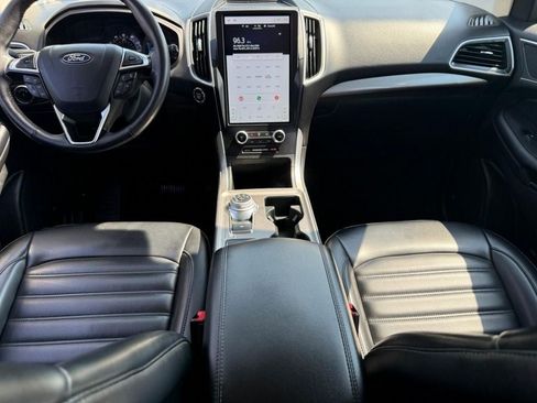 Certified 2024 Ford Edge SEL AWD/4WD image 12