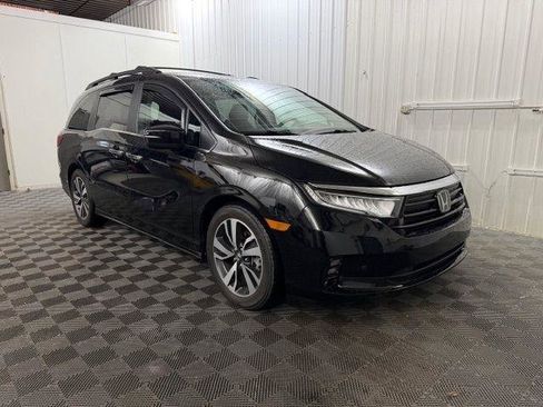 Used 2023 Honda Odyssey Touring image 23
