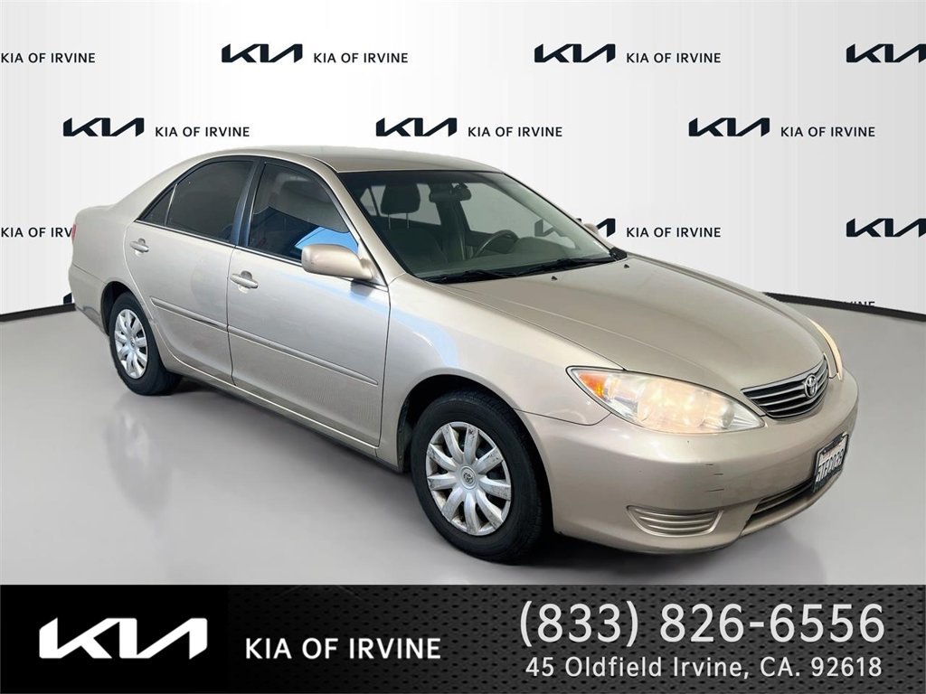 Used 2006 Toyota Camry LE FWD image 1