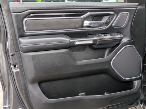 Used 2021 RAM 1500 Laramie image 12