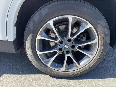 Used 2018 BMW X5 xDrive40e image 21