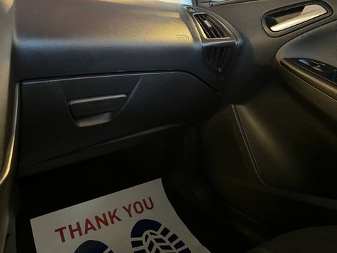 Used 2014 Ford Focus SE w/ SE Winter Package FWD image 24