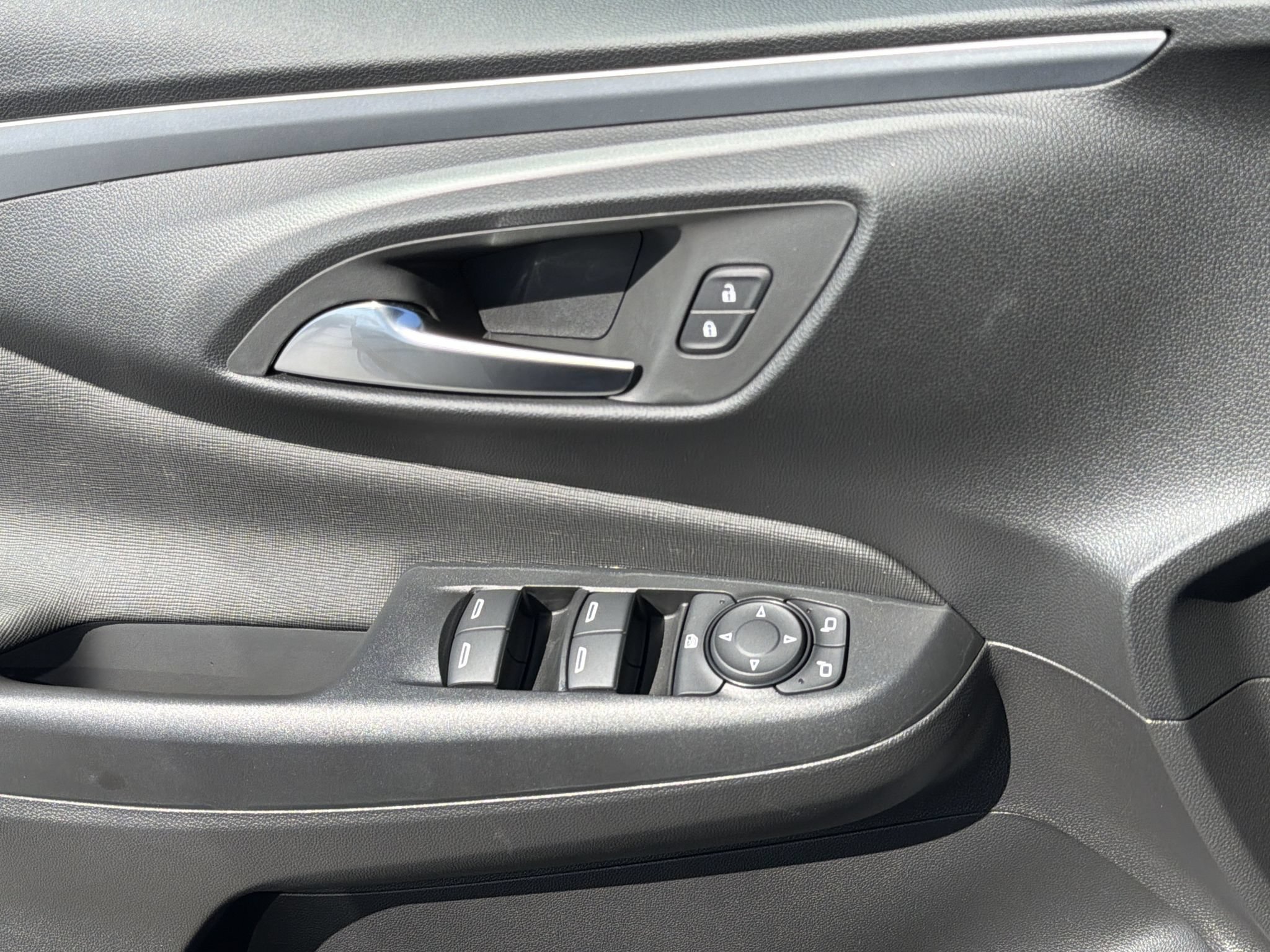 New 2026 Buick Envista Sport Touring w/ Convenience I Package FWD image 14