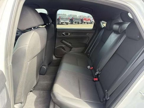 Used 2022 Honda Civic Sport image 12