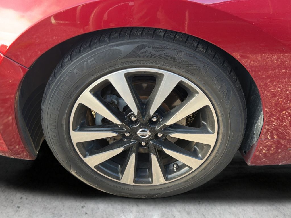 Used 2019 Nissan Maxima 3.5 SV w/ Floor Mat Group FWD image 20