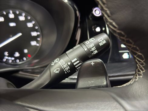 Used 2023 Buick Envision Preferred w/ Sport Touring Package image 28