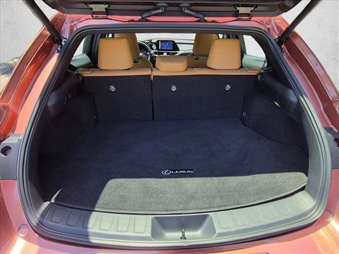Used 2025 Lexus UX 300h FWD w/ Accessory Package (Z1) image 6