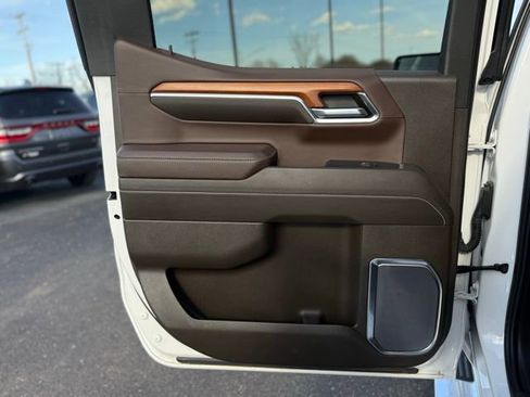 Used 2023 GMC Sierra 1500 Denali w/ Technology Package image 18