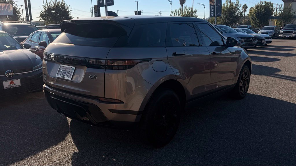 Used 2023 Land Rover Range Rover Evoque S AWD/4WD image 3