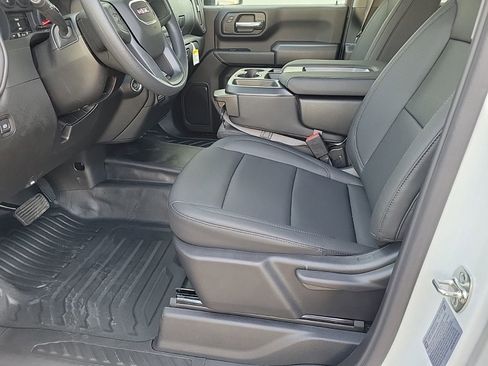 New 2026 GMC Sierra 3500 Pro w/ Convenience Package image 11