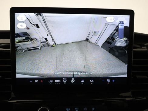Used 2023 Ford Transit 350 XLT RWD image 15