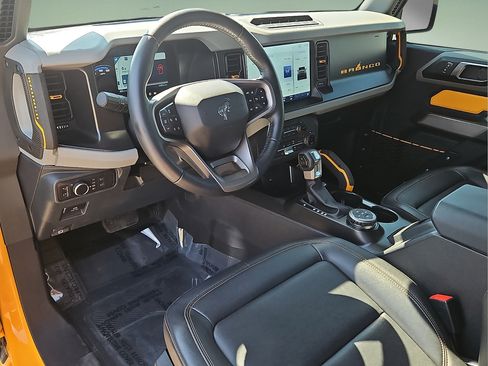 Used 2022 Ford Bronco Badlands AWD/4WD image 14