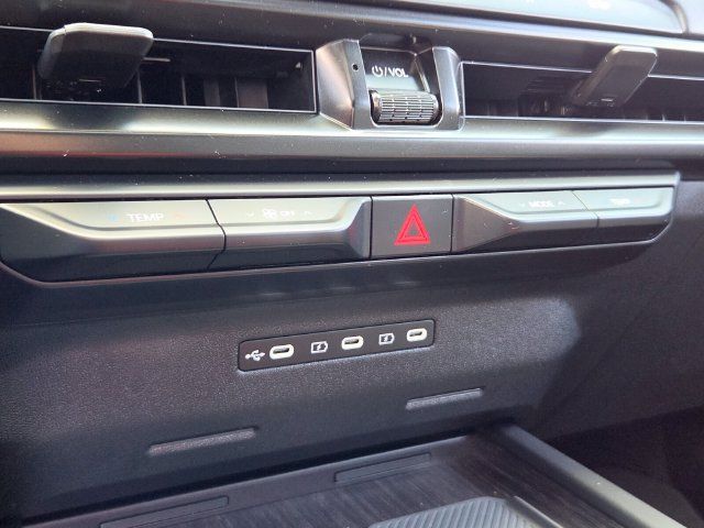 Certified 2027 Kia Telluride AWD image 27