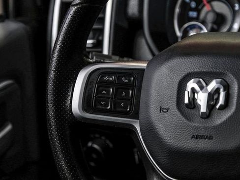 Used 2022 RAM 2500 Big Horn image 16