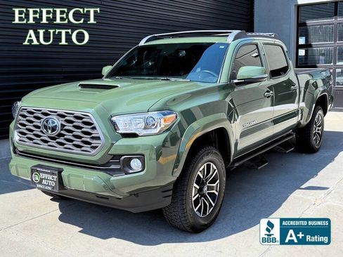 Used 2021 Toyota Tacoma TRD Sport w/ TRD Premium Sport Package AWD/4WD image 1