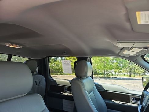 Used 2013 Ford F150 Lariat w/ Lariat Chrome Pkg AWD/4WD image 12