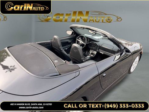 Used 2002 Porsche 911 Cabriolet image 9