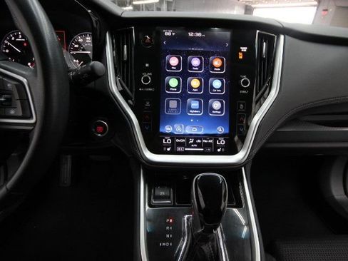 Used 2022 Subaru Outback Premium image 14