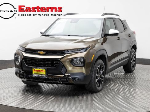 Used 2022 Chevrolet TrailBlazer ACTIV w/ Convenience Package AWD/4WD image 2