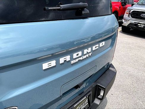 Used 2022 Ford Bronco Sport Outer Banks w/ Tech Package AWD/4WD image 8