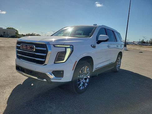New 2026 GMC Yukon Elevation image 2