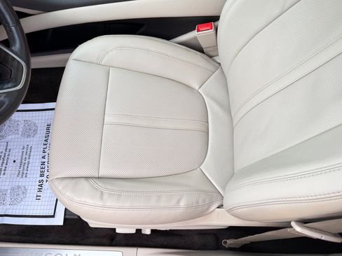 Used 2017 Lincoln MKZ Reserve w/ Climate Package image 14