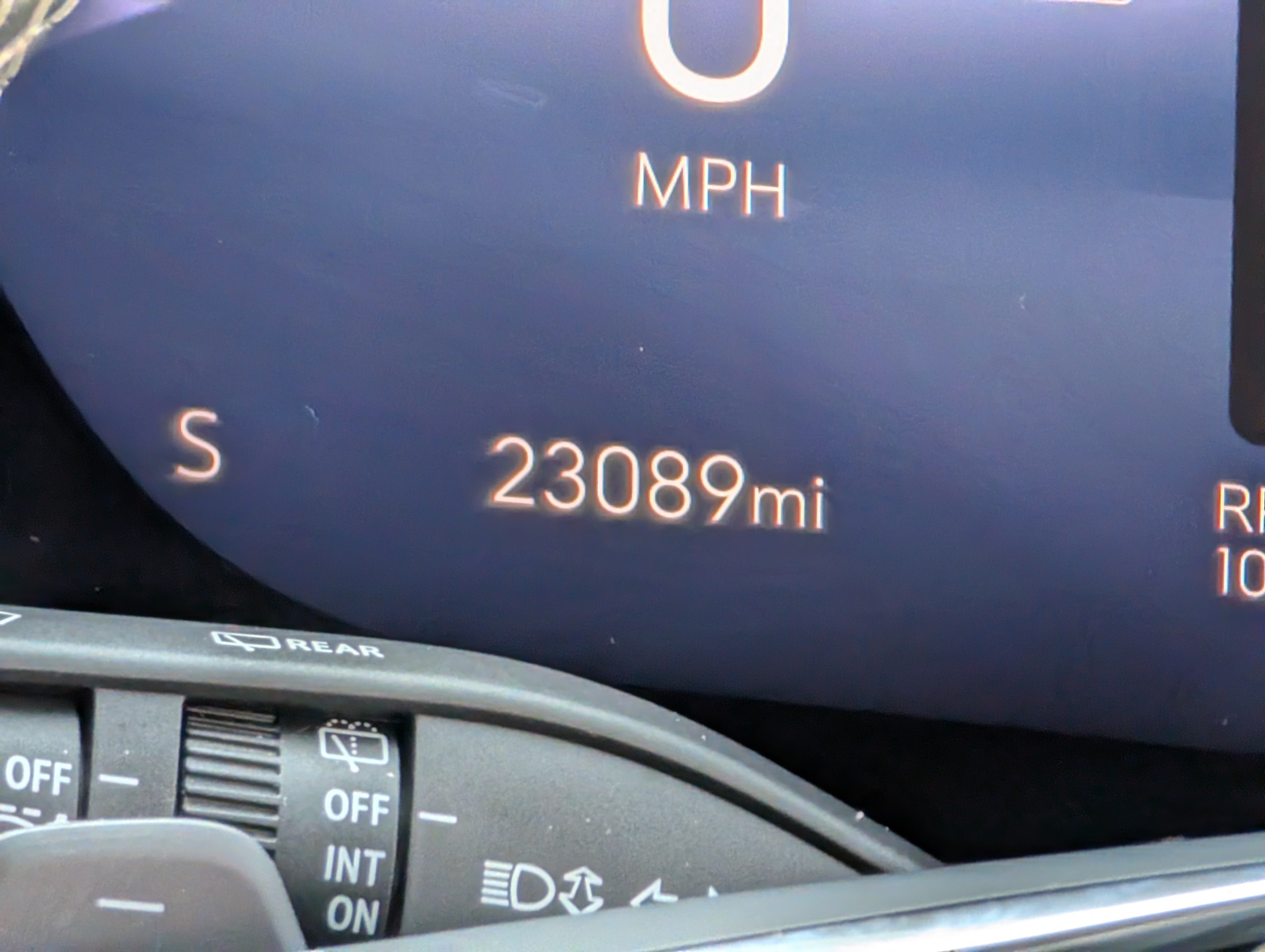 Used 2025 Buick Envision Sport Touring AWD/4WD image 26