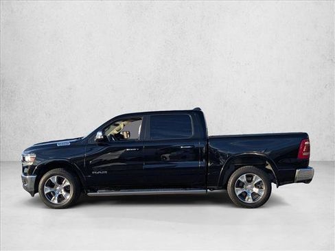 Used 2019 RAM 1500 Laramie image 9