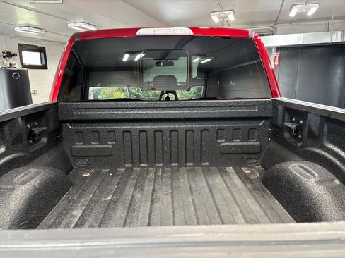 Used 2018 Ford F150 Raptor w/ Equipment Group 801A Mid AWD/4WD image 10