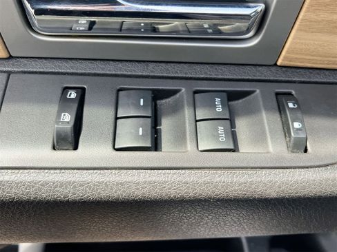 Used 2011 Ford F150 Lariat image 17