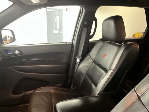 Used 2024 Dodge Durango GT image 28