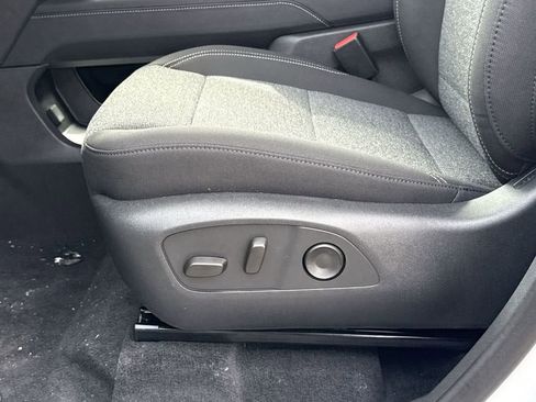 New 2026 GMC Acadia Elevation image 14