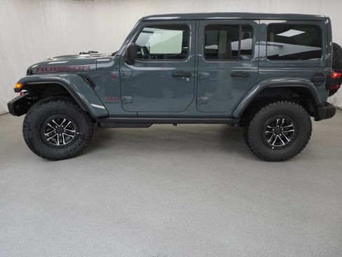 New 2026 Jeep Wrangler Unlimited Rubicon AWD/4WD image 14