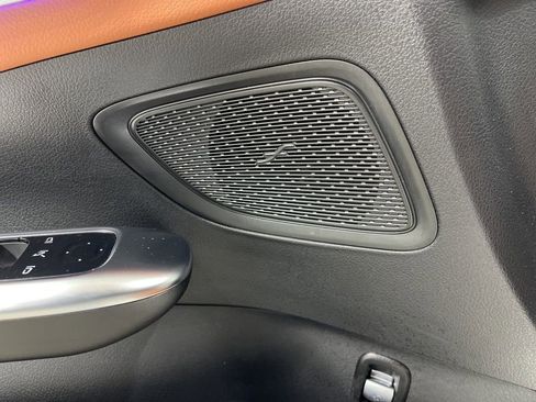 Used 2025 Mercedes-Benz C 300 4MATIC Sedan image 23