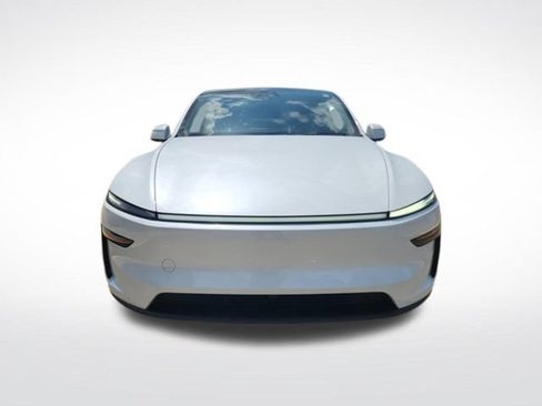 Used 2026 Tesla Model Y Long Range AWD/4WD image 2