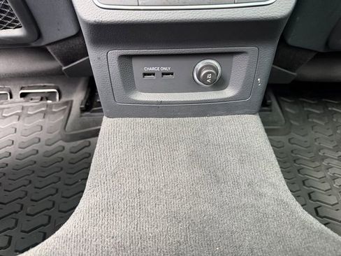 Used 2019 Audi Q5 2.0T Premium Plus w/ Premium Plus Package image 37