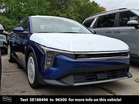 New 2025 Kia K4 EX image 1