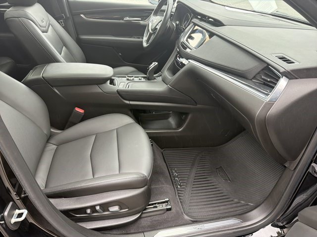 Certified 2023 Cadillac XT5 Premium Luxury FWD image 13