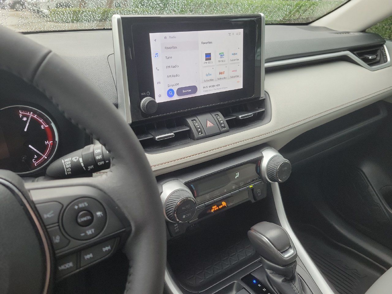 Used 2024 Toyota RAV4 XLE Premium FWD image 22