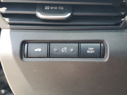 Certified 2024 Nissan Altima 2.5 SV FWD image 24