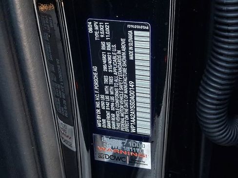 Certified 2025 Porsche Cayenne image 32