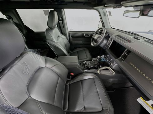 New 2025 Ford Bronco Badlands image 27