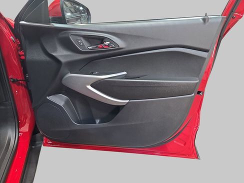 New 2026 Chevrolet Trax LS w/ LS Convenience Package FWD image 43