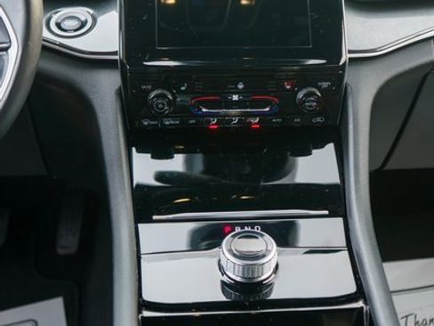 Used 2022 Jeep Grand Cherokee Altitude image 16