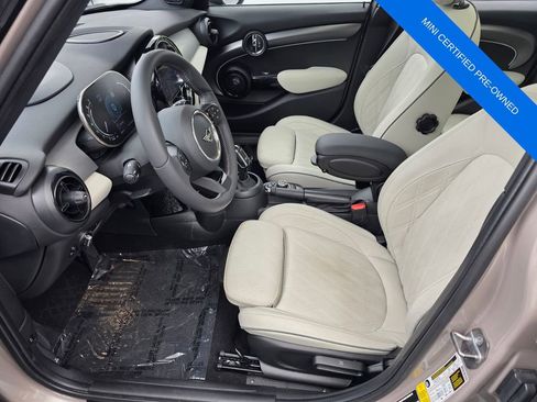 Used 2024 MINI Cooper S FWD image 8