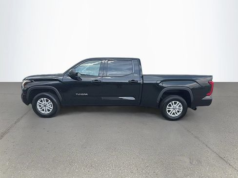 Used 2022 Toyota Tundra SR5 AWD/4WD image 7
