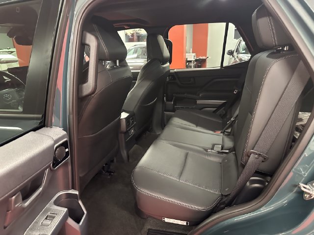 Certified 2026 Toyota 4Runner TRD Off-Road Premium AWD/4WD image 13