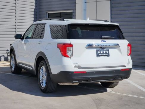 Used 2022 Ford Explorer XLT RWD image 6