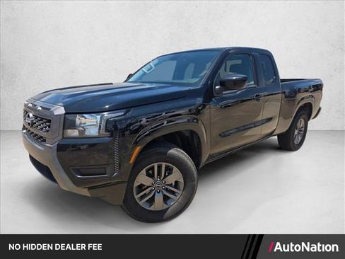 Used 2025 Nissan Frontier SV RWD image 1