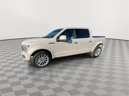 Used 2019 Ford F150 Limited image 5